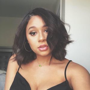 Meet your Posher, Lexie